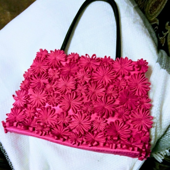 Beautiful Unique Little Cute Handbag - Picture 2 of 5